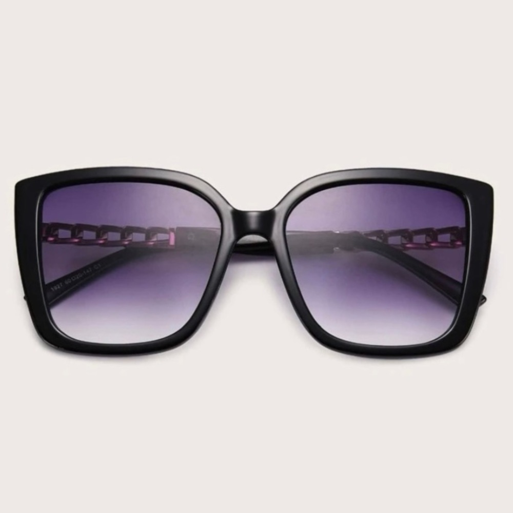 Not basic oversized chain link sunglasses - Picture 1 of 3
